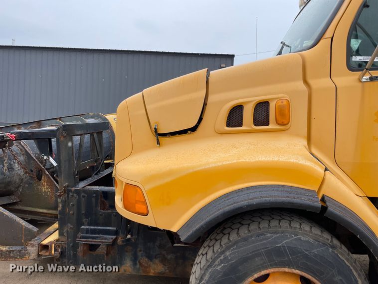 image for item OG9882 2000 Sterling  L8500 dump truck