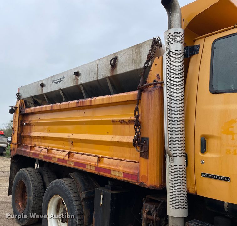 image for item OG9882 2000 Sterling  L8500 dump truck