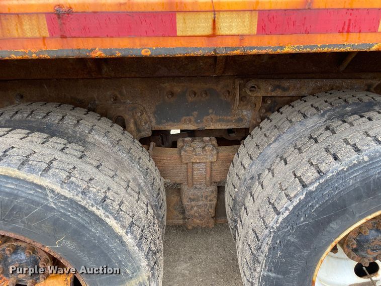 image for item OG9882 2000 Sterling  L8500 dump truck