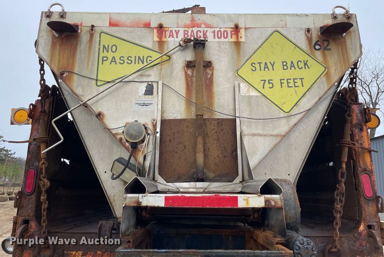 image for item OG9882 2000 Sterling  L8500 dump truck