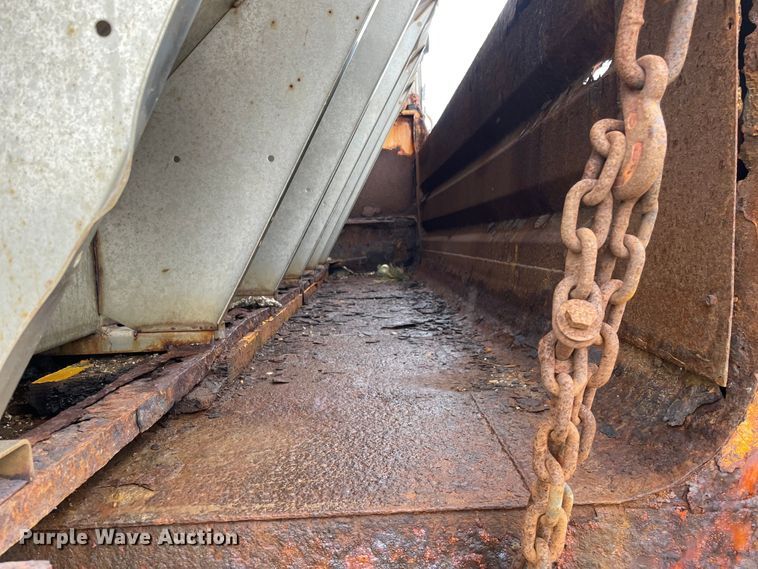 image for item OG9882 2000 Sterling  L8500 dump truck