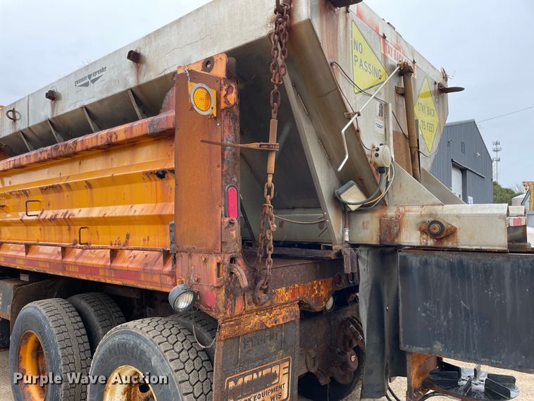 image for item OG9882 2000 Sterling  L8500 dump truck