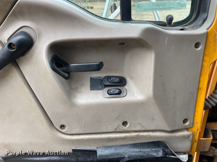 image for item OG9882 2000 Sterling  L8500 dump truck