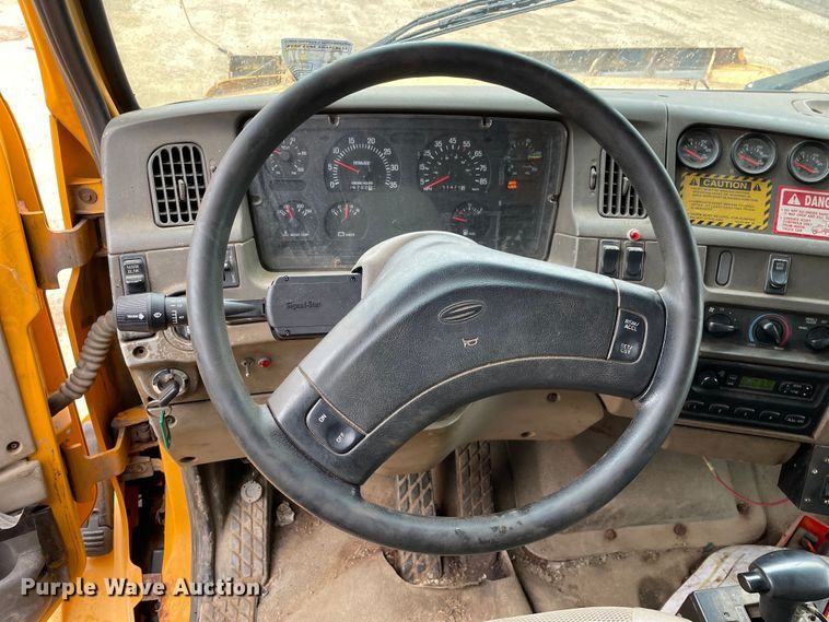 image for item OG9882 2000 Sterling  L8500 dump truck