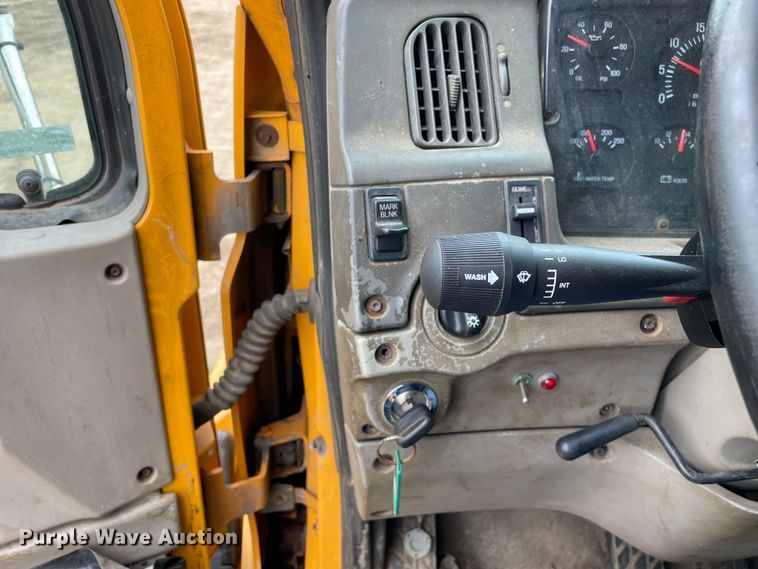 image for item OG9882 2000 Sterling  L8500 dump truck