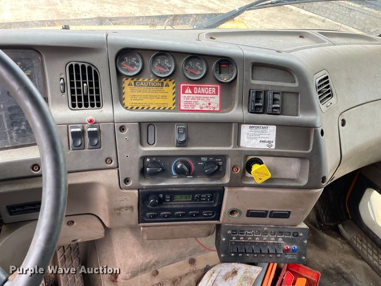 image for item OG9882 2000 Sterling  L8500 dump truck