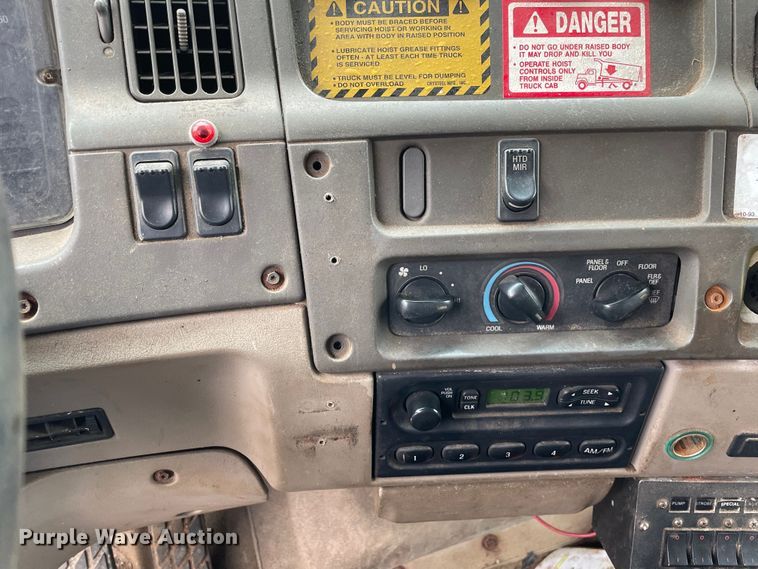 image for item OG9882 2000 Sterling  L8500 dump truck