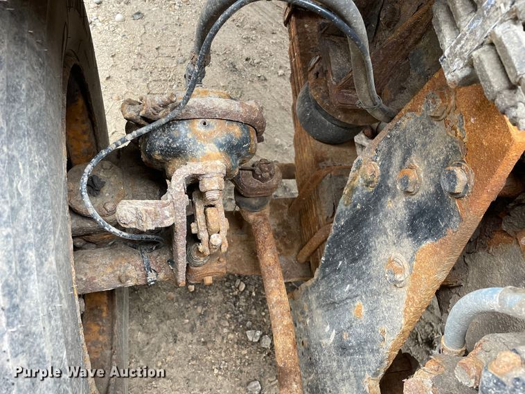 image for item OG9882 2000 Sterling  L8500 dump truck