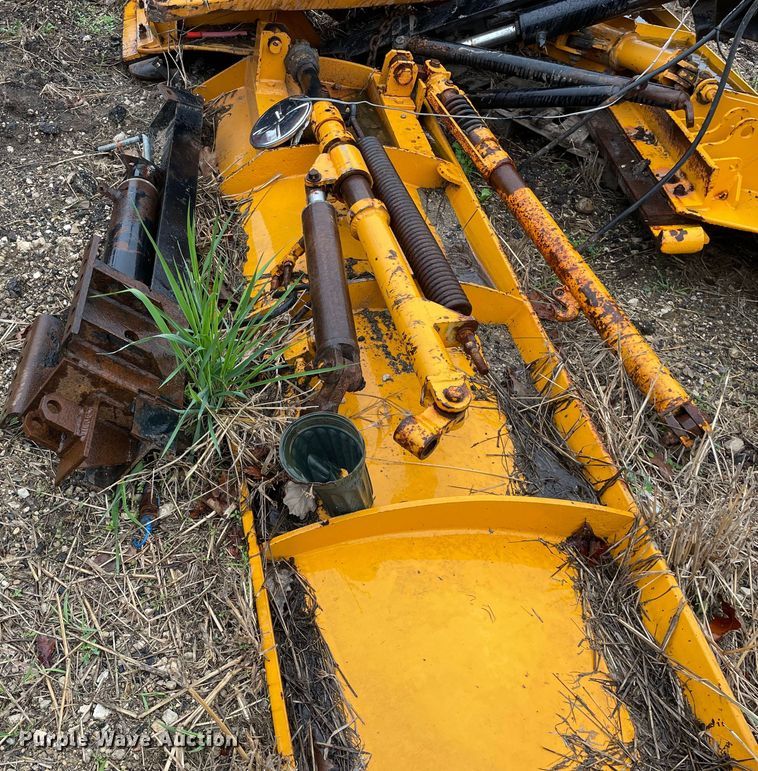 image for item OG9882 2000 Sterling  L8500 dump truck