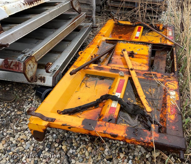 image for item OG9882 2000 Sterling  L8500 dump truck