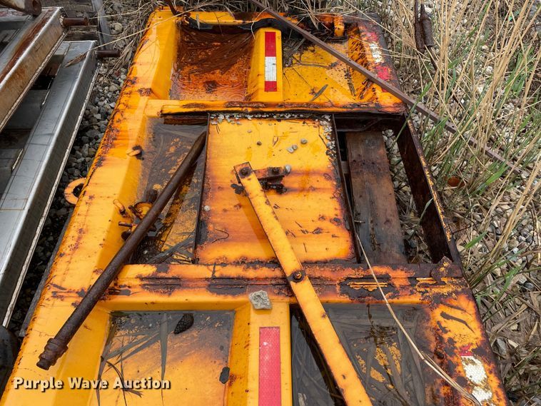 image for item OG9882 2000 Sterling  L8500 dump truck