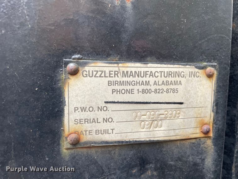 image for item OG9890 2009 Sterling  L9500 vacuum truck