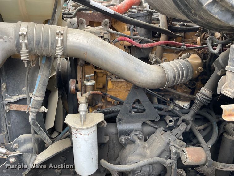 image for item OG9890 2009 Sterling  L9500 vacuum truck