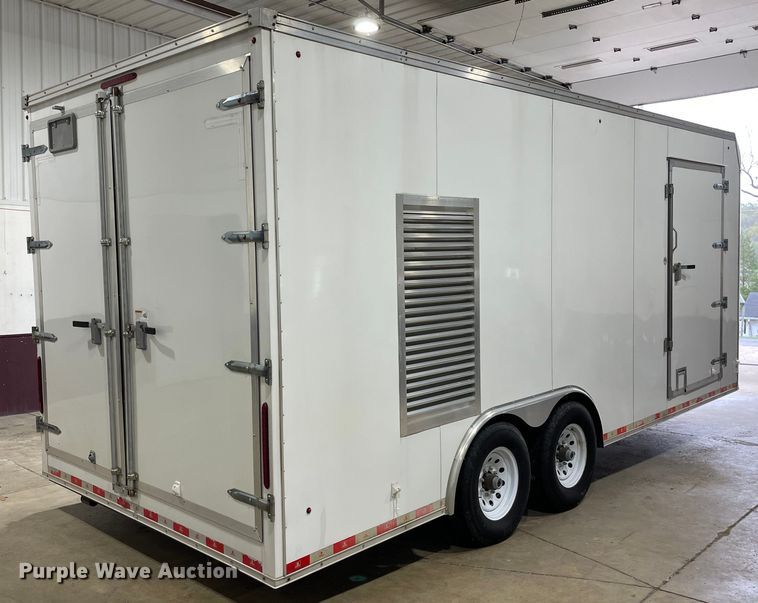 image for item OG9891 2017 United Trailers Inc. spray foam enclosed trailer