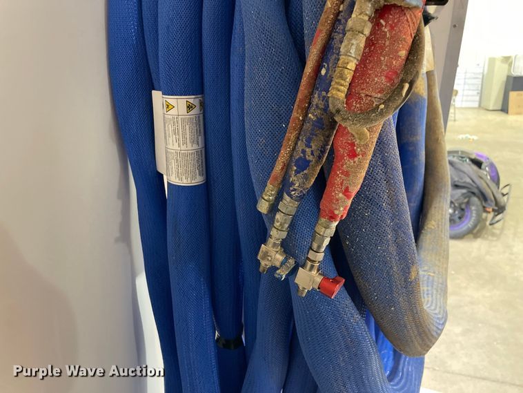 image for item OG9891 2017 United Trailers Inc. spray foam enclosed trailer