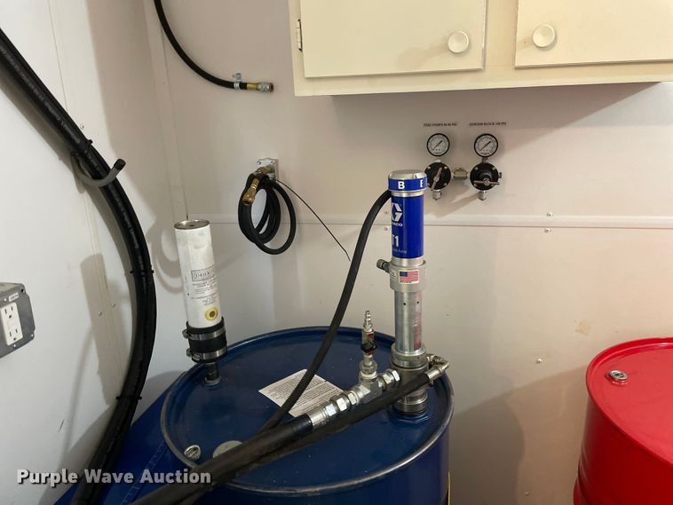 image for item OG9891 2017 United Trailers Inc. spray foam enclosed trailer