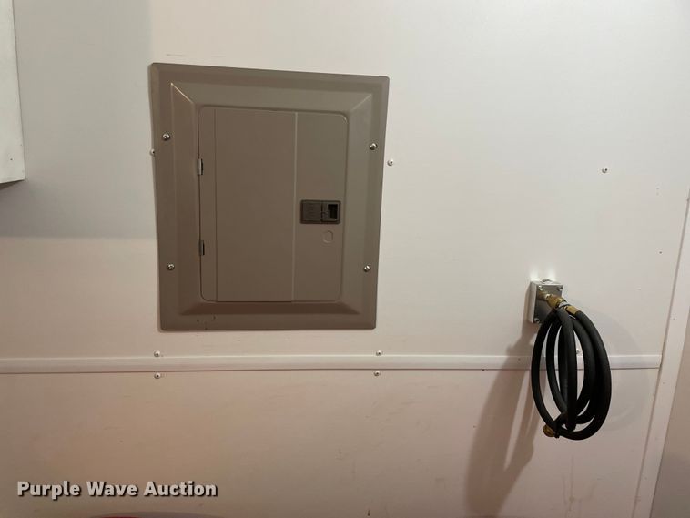 image for item OG9891 2017 United Trailers Inc. spray foam enclosed trailer