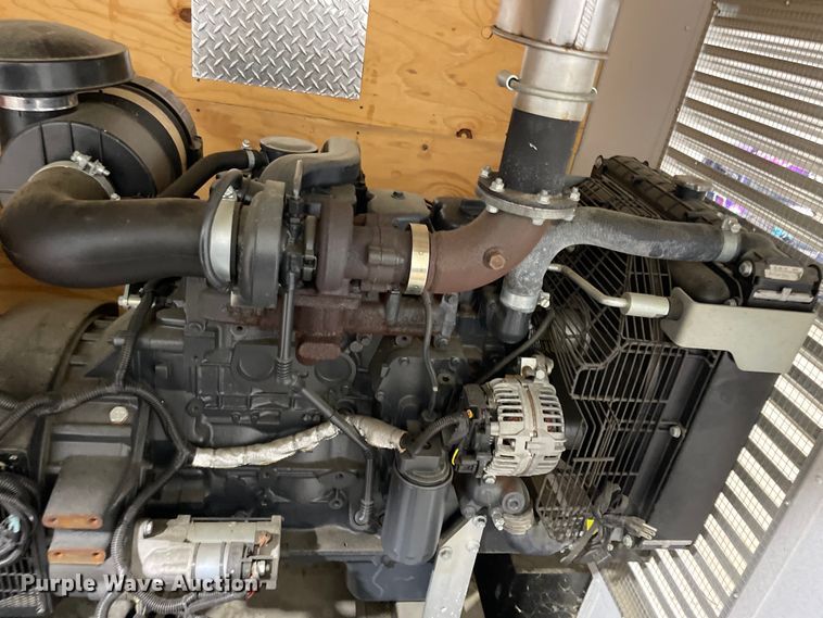 image for item OG9891 2017 United Trailers Inc. spray foam enclosed trailer