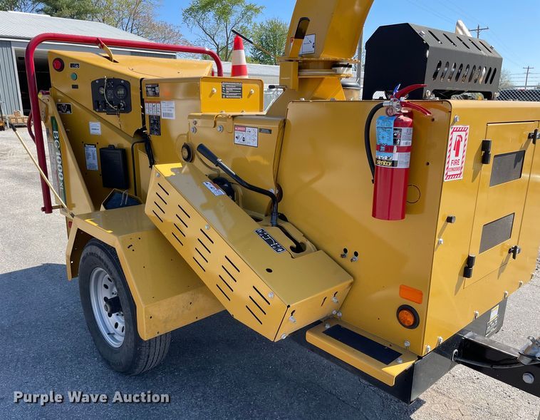 image for item OG9894 2022 Vermeer  BC1000XL wood chipper