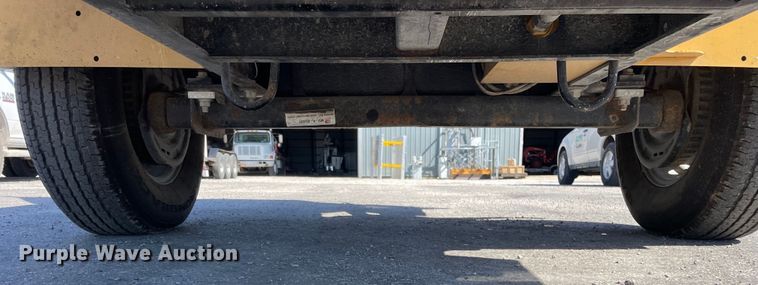 image for item OG9894 2022 Vermeer  BC1000XL wood chipper