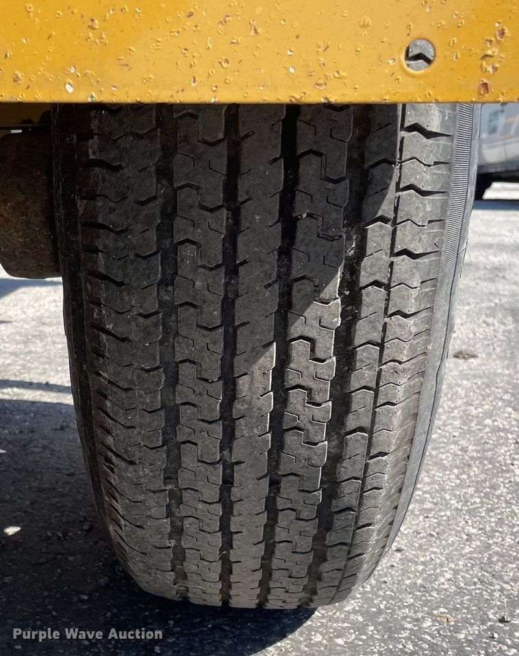 image for item OG9894 2022 Vermeer  BC1000XL wood chipper