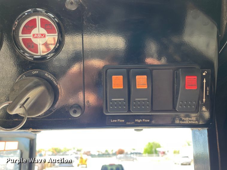 image for item OG9897 2010 Terex PT100  tracked skid steer loader