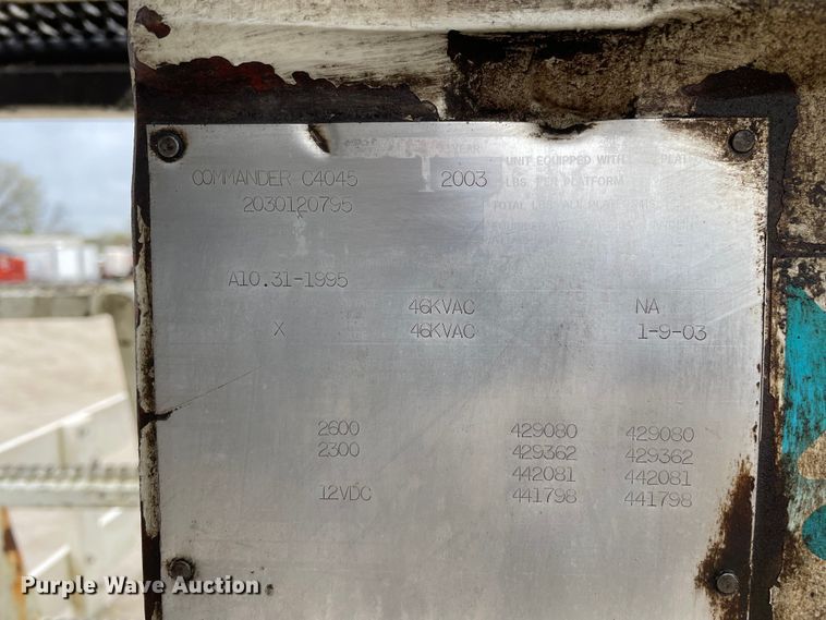 image for item OG9901 2004 International 7400 digger derrick truck