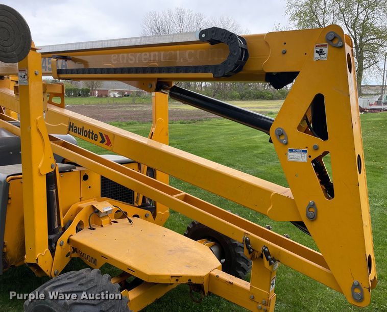 image for item OG9902 2017 Haulotte  45XA boom lift