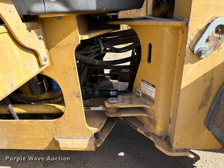image for item OI9061 2006 John Deere 624J wheel loader