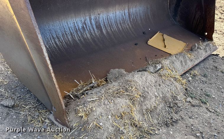 image for item OI9062 2005 John Deere 444J wheel loader