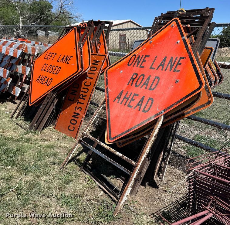 image for item OI9069 Road safety equipment