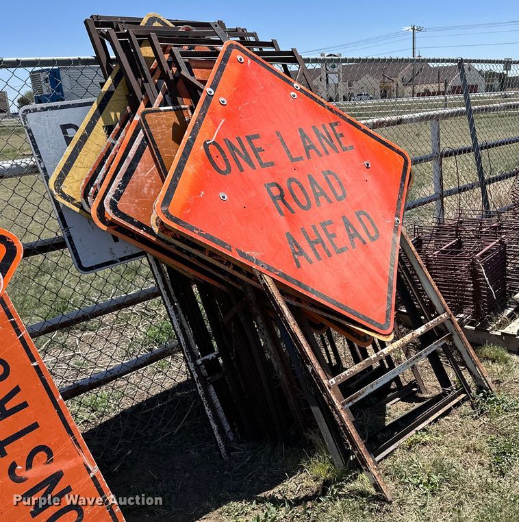 image for item OI9069 Road safety equipment