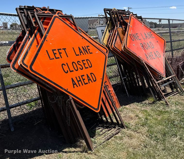 image for item OI9069 Road safety equipment