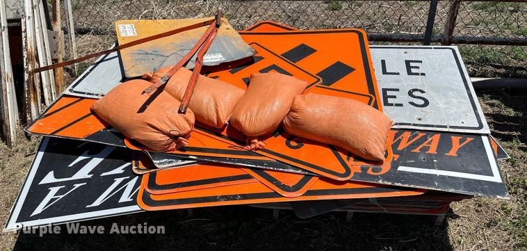 image for item OI9069 Road safety equipment