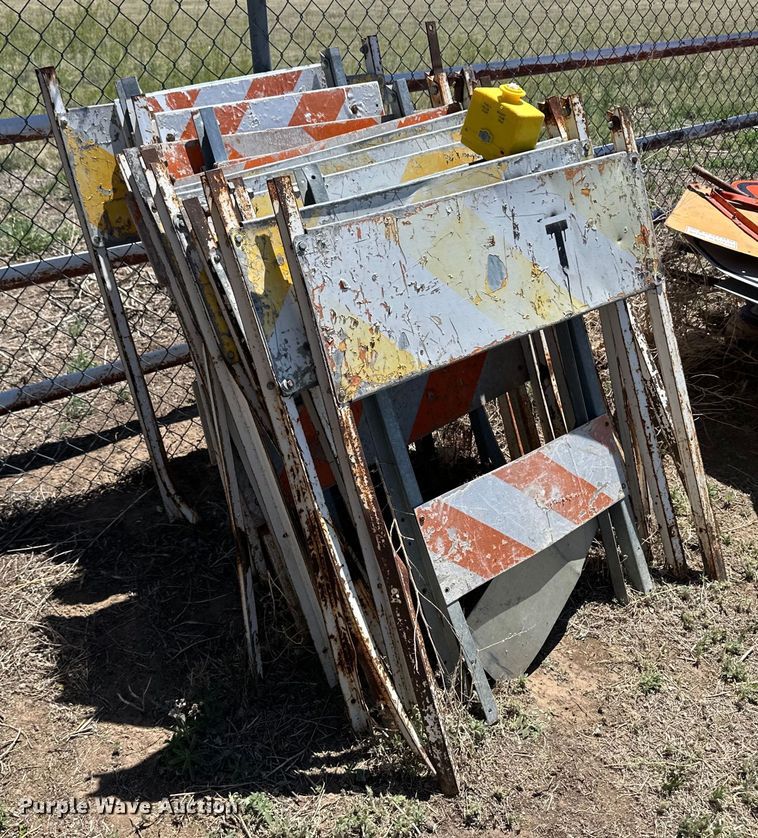 image for item OI9069 Road safety equipment