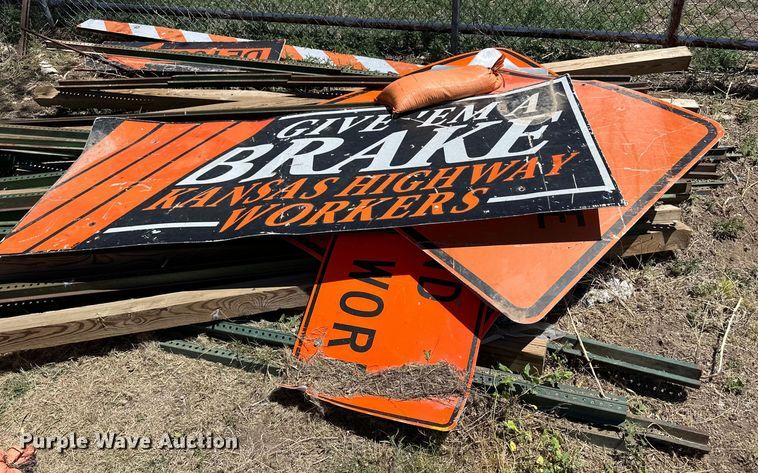 image for item OI9069 Road safety equipment