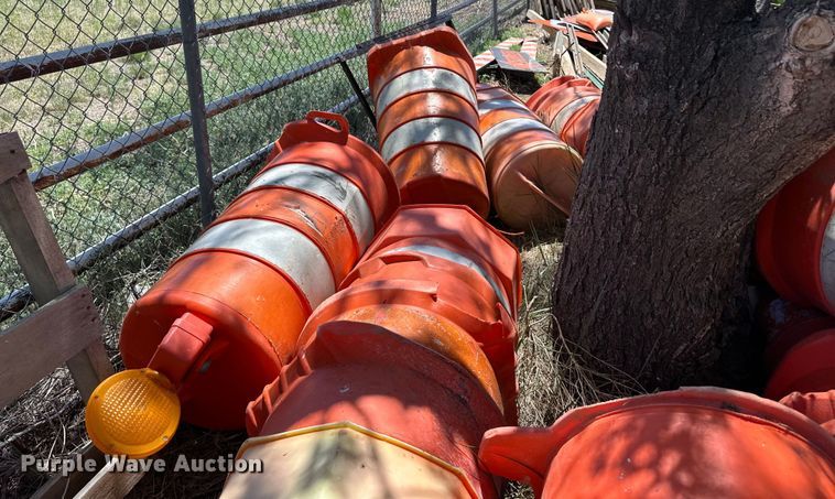 image for item OI9069 Road safety equipment