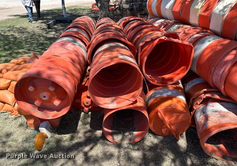 image for item OI9069 Road safety equipment