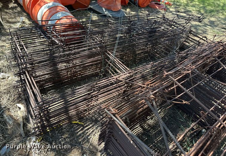 image for item OI9069 Road safety equipment