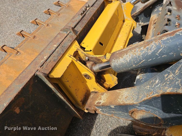 image for item OK9874 John Deere  331G tracked skid steer loader