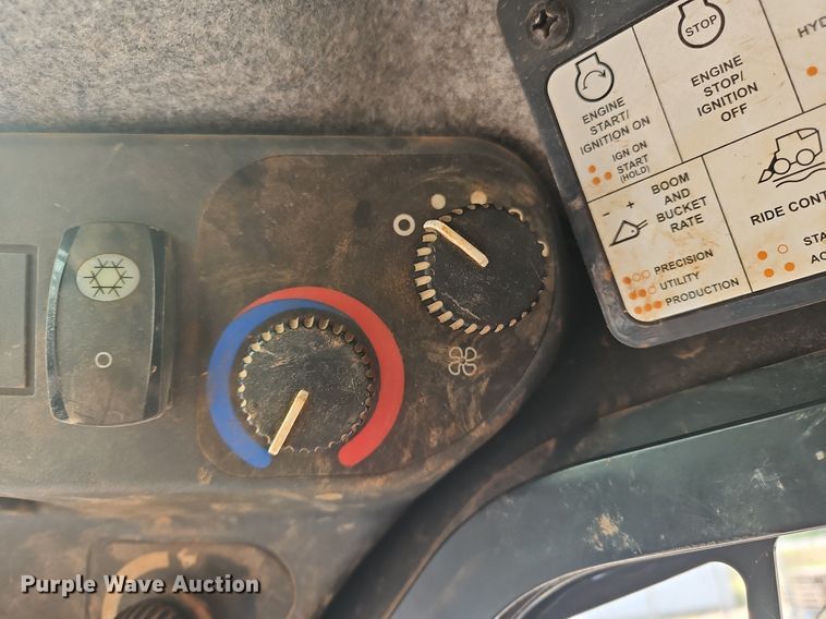 image for item OK9874 John Deere  331G tracked skid steer loader