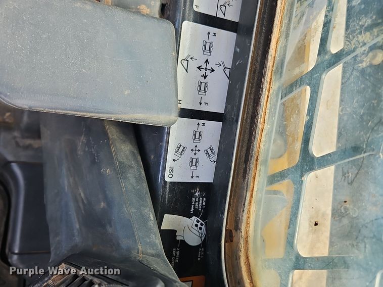 image for item OK9874 John Deere  331G tracked skid steer loader