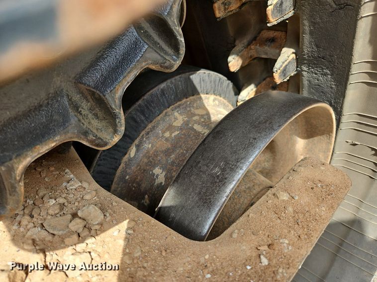 image for item OK9874 John Deere  331G tracked skid steer loader