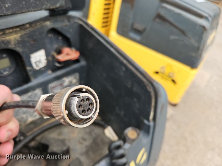 image for item OK9875 2015 Bomag  BMP 8500 trench compactor