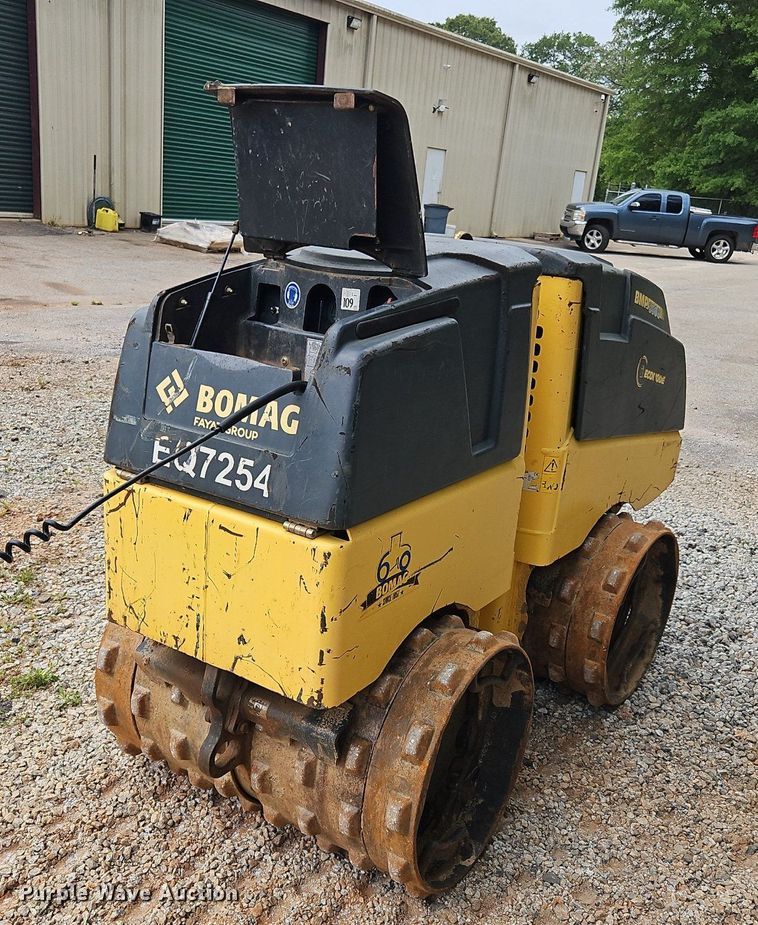 image for item OK9876 2017 Bomag BMP 8500 trench compactor