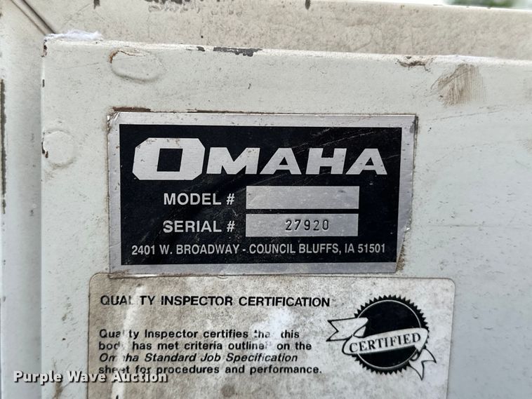 image for item OM9477 2001 Ford F450 Super Duty  Crew Cab utility / service truck