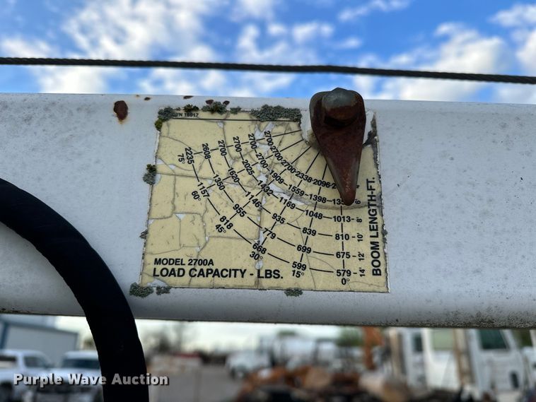 image for item OM9477 2001 Ford F450 Super Duty  Crew Cab utility / service truck