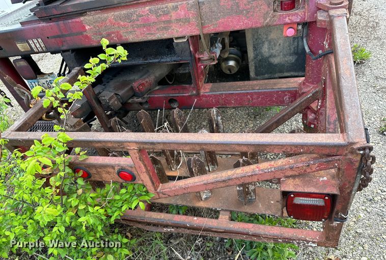 image for item OM9478 1993 Ford 8000 drilling rig truck