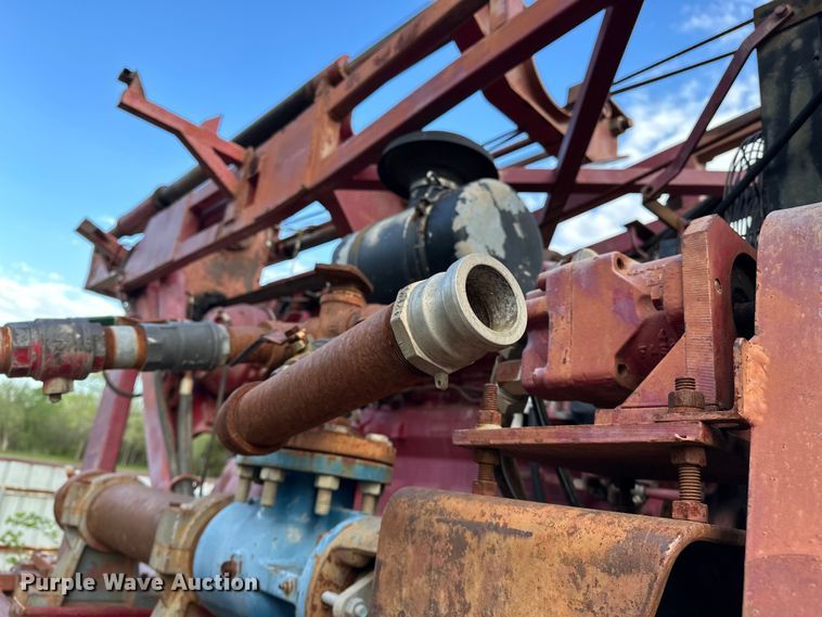 image for item OM9478 1993 Ford 8000 drilling rig truck