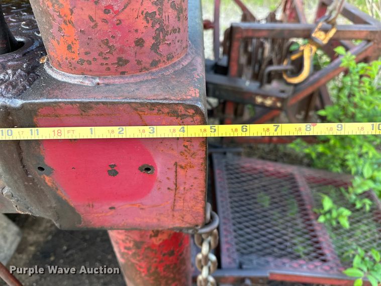 image for item OM9478 1993 Ford 8000 drilling rig truck